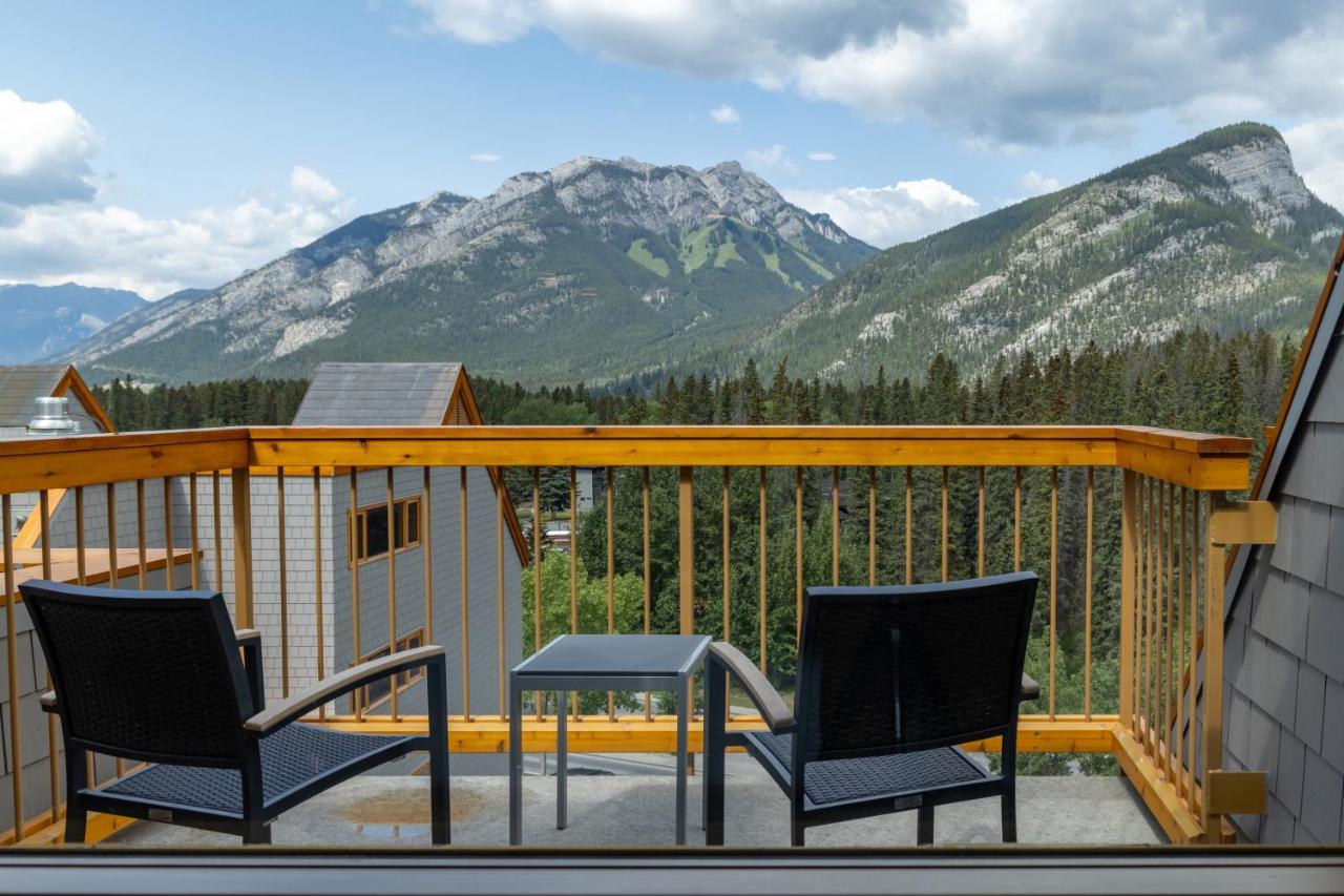 Hotel Canoe And Suites Banff Exterior foto